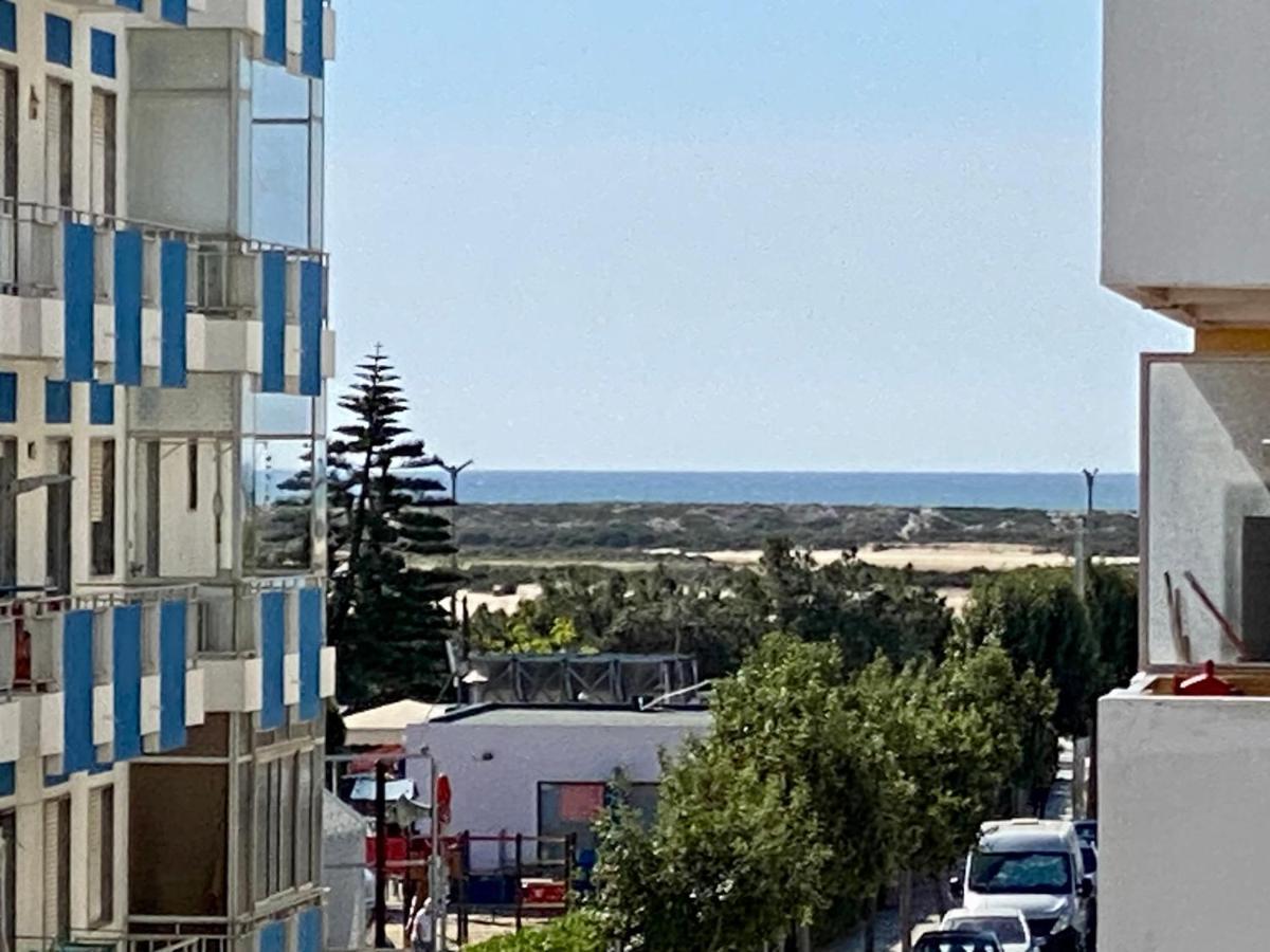 Tia Anica House I - Apartment With Terrace In Central Fuseta Beach Village Exteriör bild