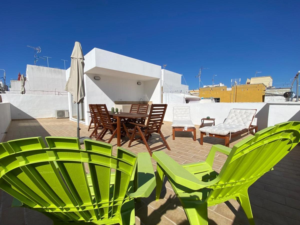 Tia Anica House I - Apartment With Terrace In Central Fuseta Beach Village Exteriör bild